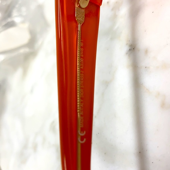 Authentic Sunglasses by Dior - Picture 4 of 5